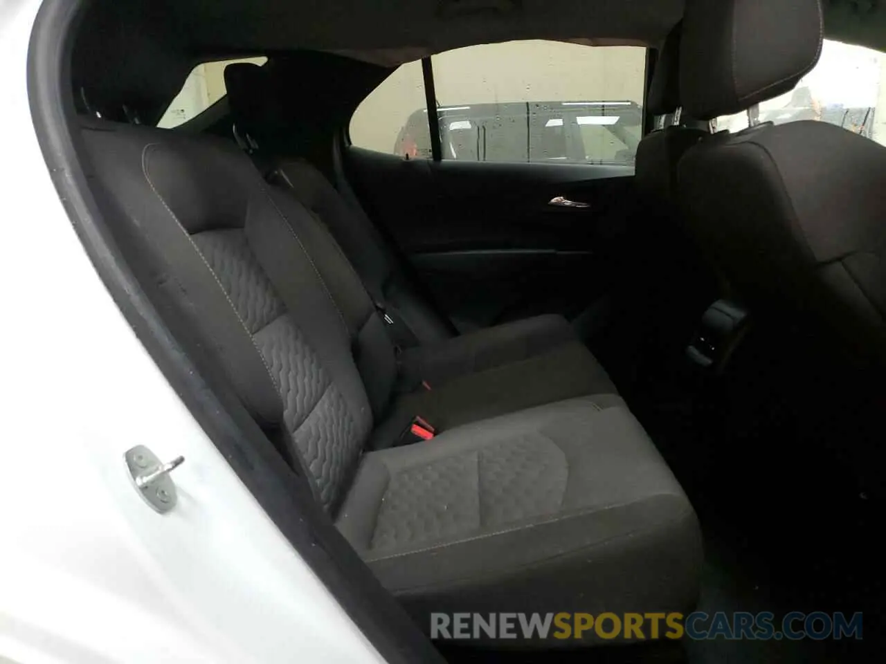 11 fotografías del automóvil dañado 2GNAXKEV4L6119009 CHEVROLET EQUINOX 2020
