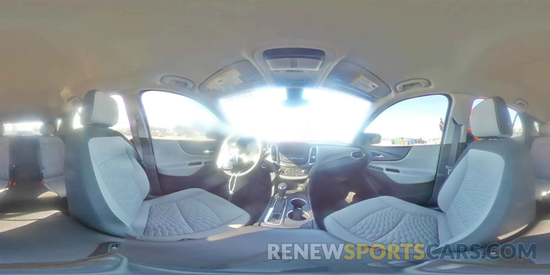 15 fotografías del automóvil dañado 2GNAXKEV5L6161432 CHEVROLET EQUINOX 2020