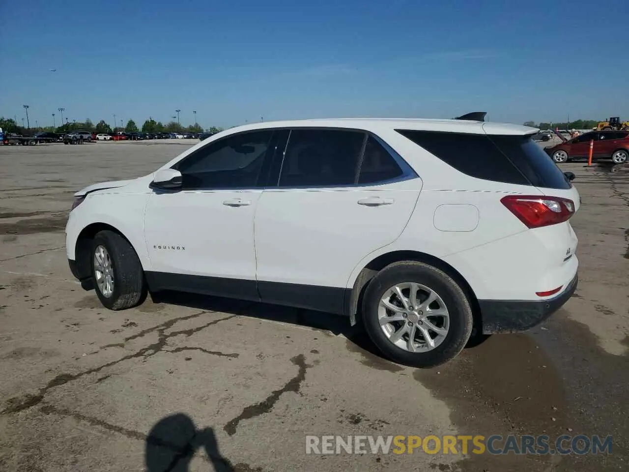 2 fotografías del automóvil dañado 2GNAXKEV5L6161432 CHEVROLET EQUINOX 2020