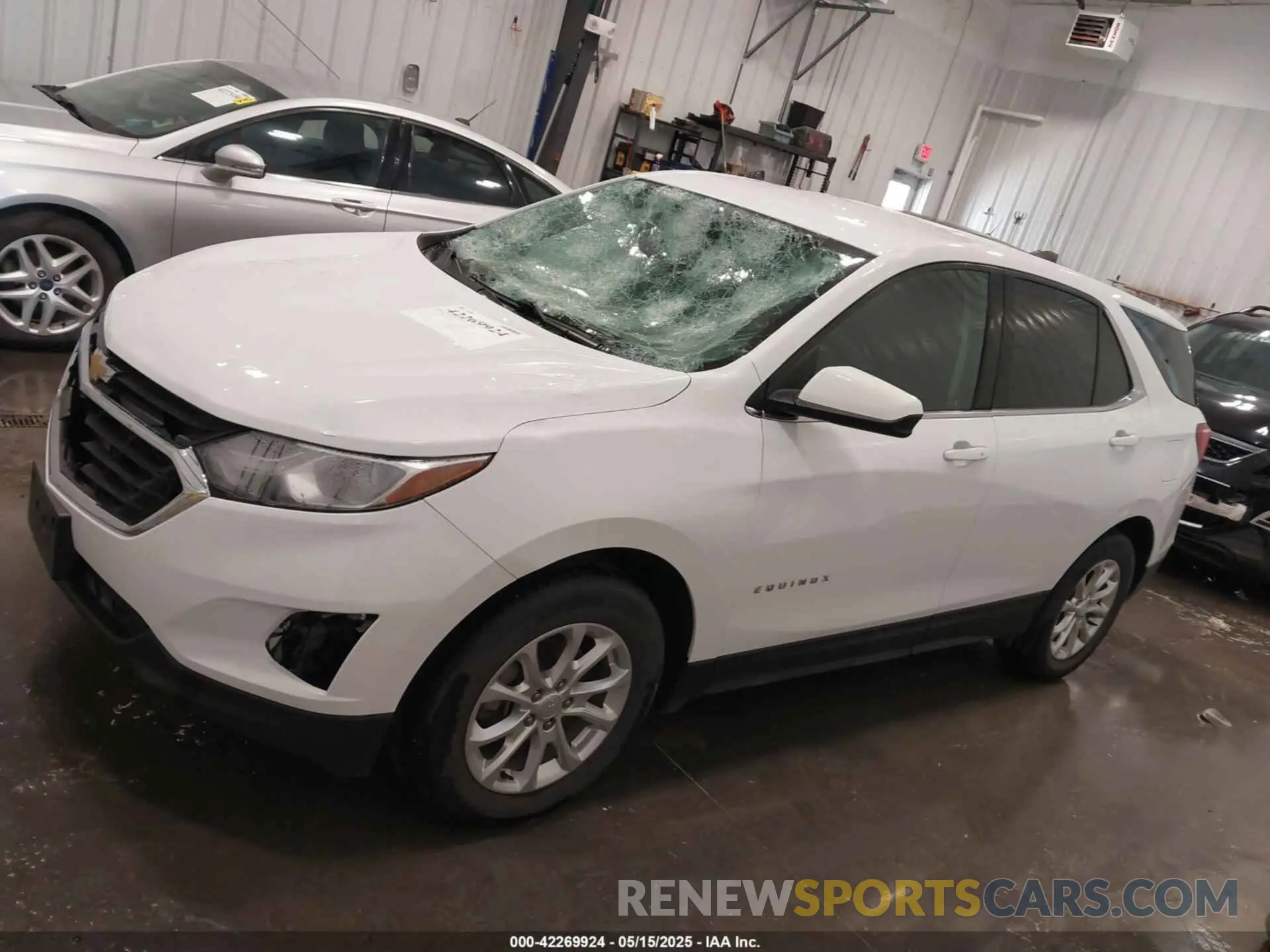 15 fotografías del automóvil dañado 2GNAXKEV5L6244164 CHEVROLET EQUINOX 2020