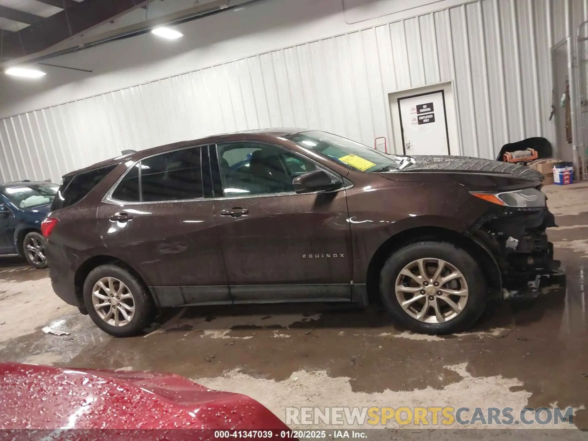 13 fotografías del automóvil dañado 2GNAXKEV5L6256668 CHEVROLET EQUINOX 2020