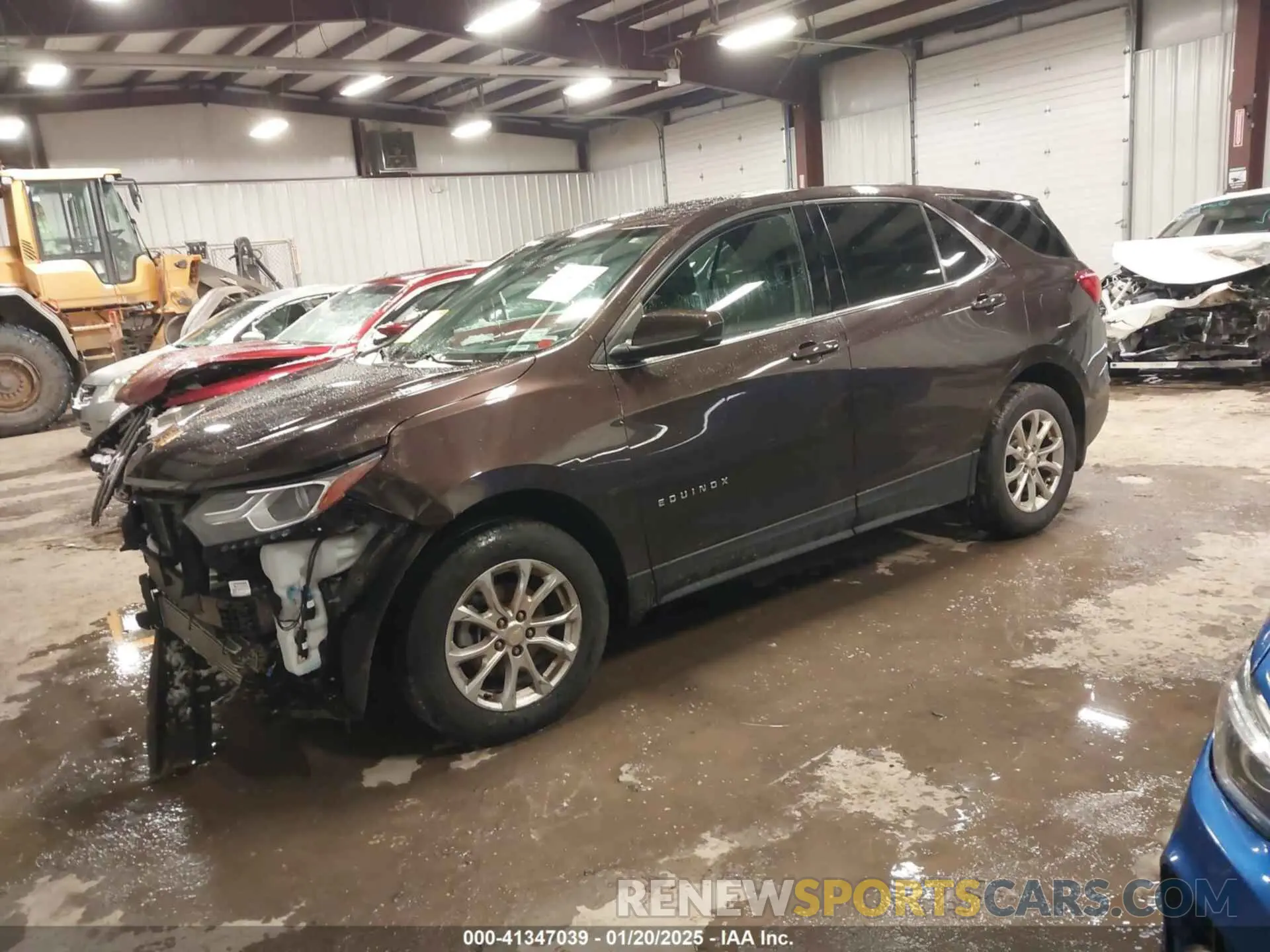 2 fotografías del automóvil dañado 2GNAXKEV5L6256668 CHEVROLET EQUINOX 2020