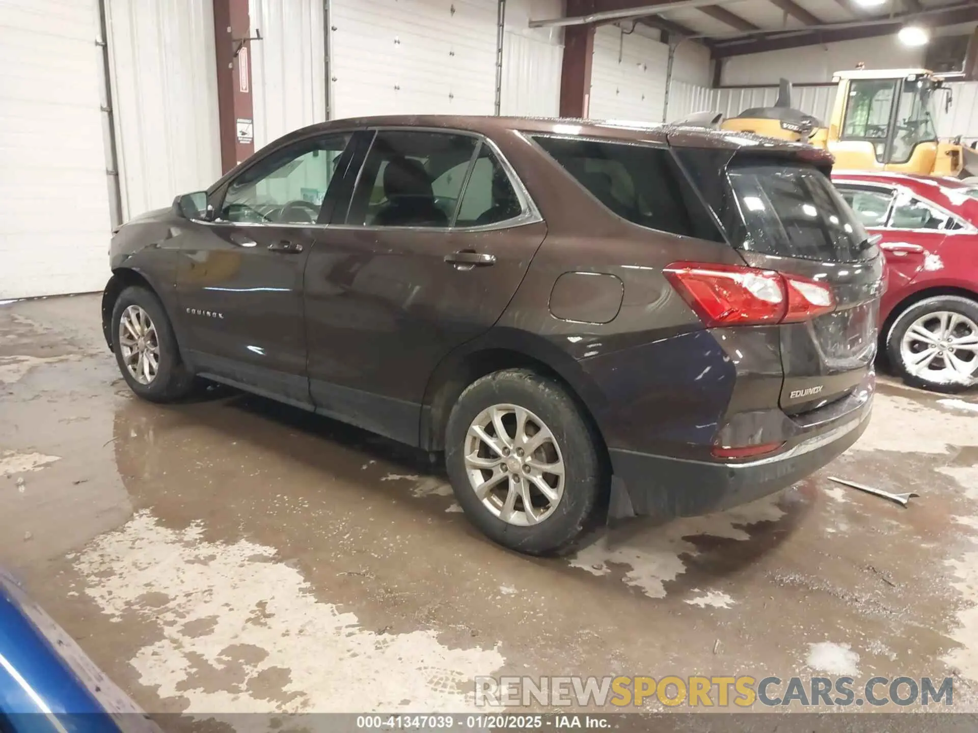 3 fotografías del automóvil dañado 2GNAXKEV5L6256668 CHEVROLET EQUINOX 2020