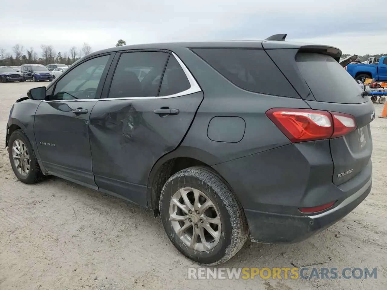2 fotografías del automóvil dañado 2GNAXKEV5L6275964 CHEVROLET EQUINOX 2020