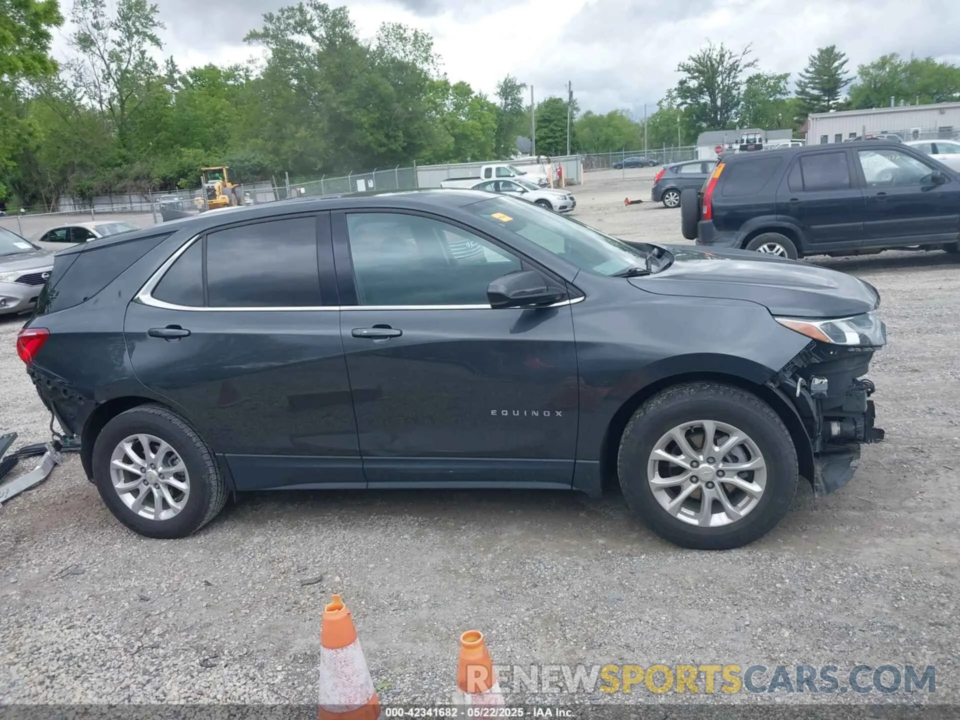 14 fotografías del automóvil dañado 2GNAXKEV6L6148740 CHEVROLET EQUINOX 2020