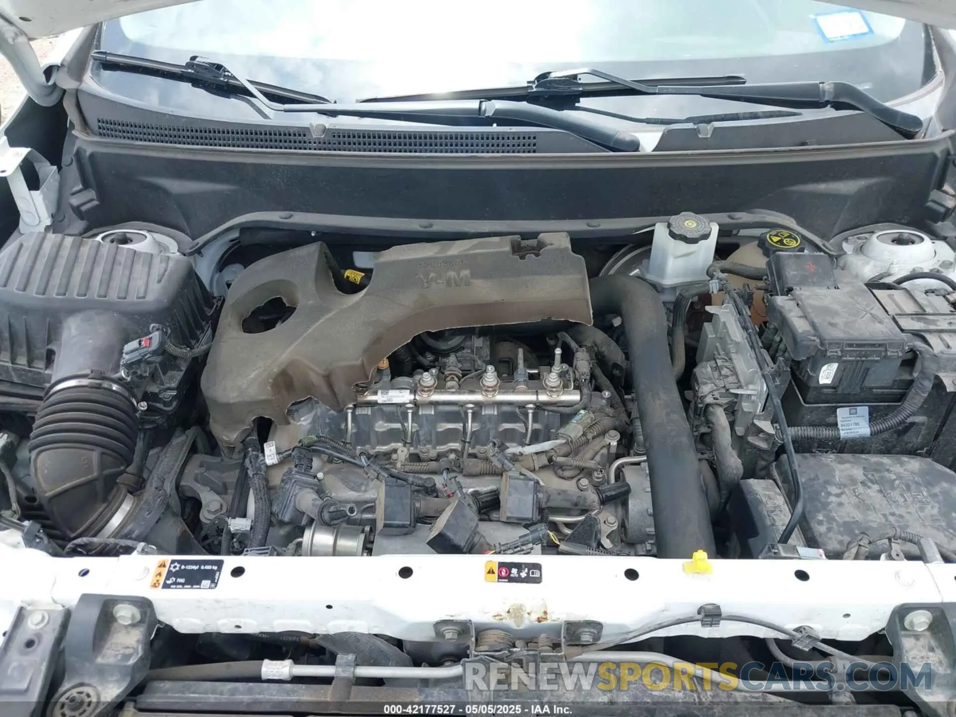 10 fotografías del automóvil dañado 2GNAXKEV6L6181883 CHEVROLET EQUINOX 2020
