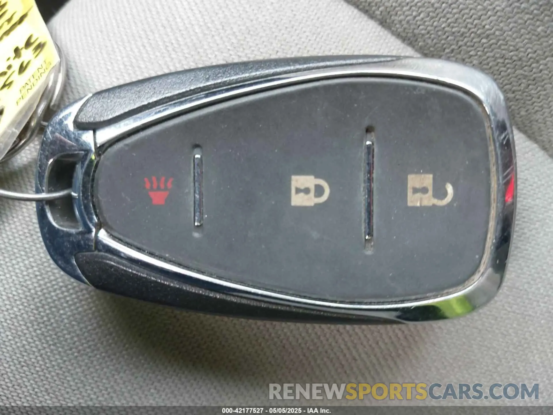 11 fotografías del automóvil dañado 2GNAXKEV6L6181883 CHEVROLET EQUINOX 2020