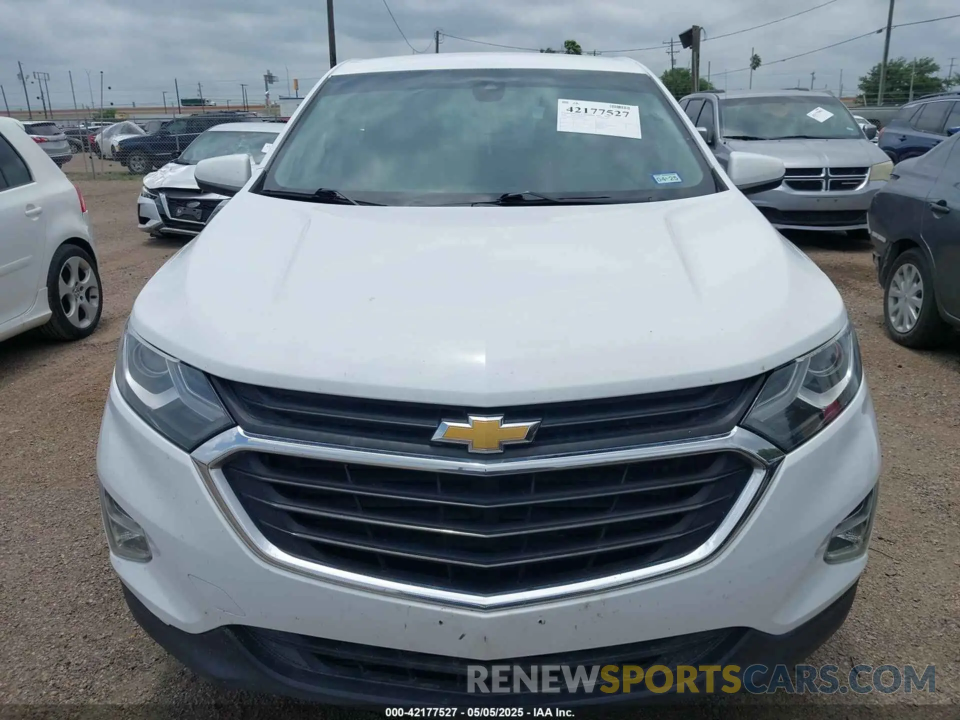 6 fotografías del automóvil dañado 2GNAXKEV6L6181883 CHEVROLET EQUINOX 2020