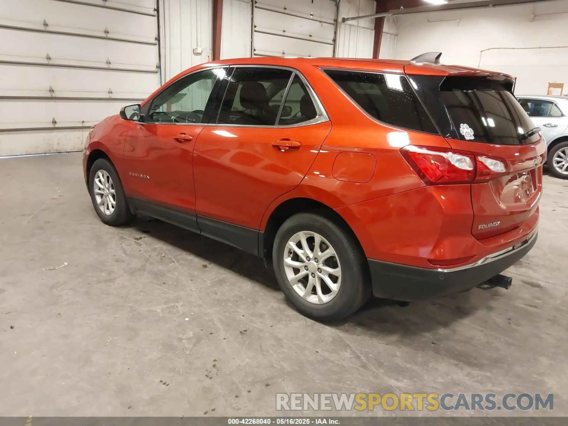3 fotografías del automóvil dañado 2GNAXKEV6L6186310 CHEVROLET EQUINOX 2020