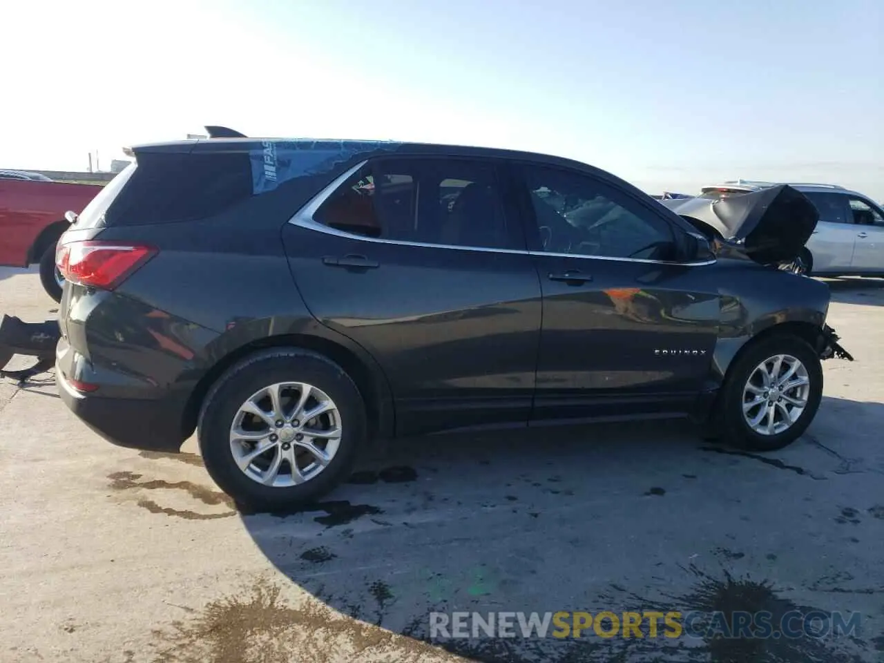 3 fotografías del automóvil dañado 2GNAXKEV6L6278212 CHEVROLET EQUINOX 2020