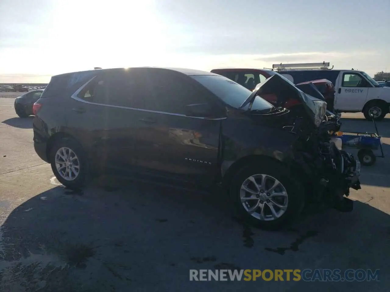 4 fotografías del automóvil dañado 2GNAXKEV6L6278212 CHEVROLET EQUINOX 2020