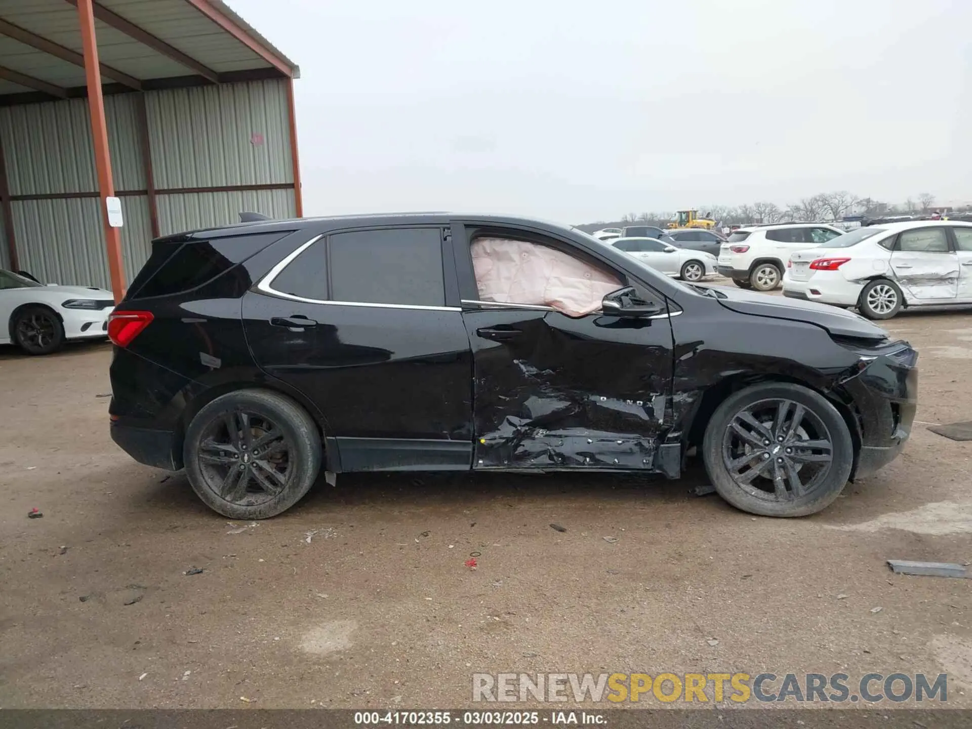 13 fotografías del automóvil dañado 2GNAXKEV6L6281028 CHEVROLET EQUINOX 2020