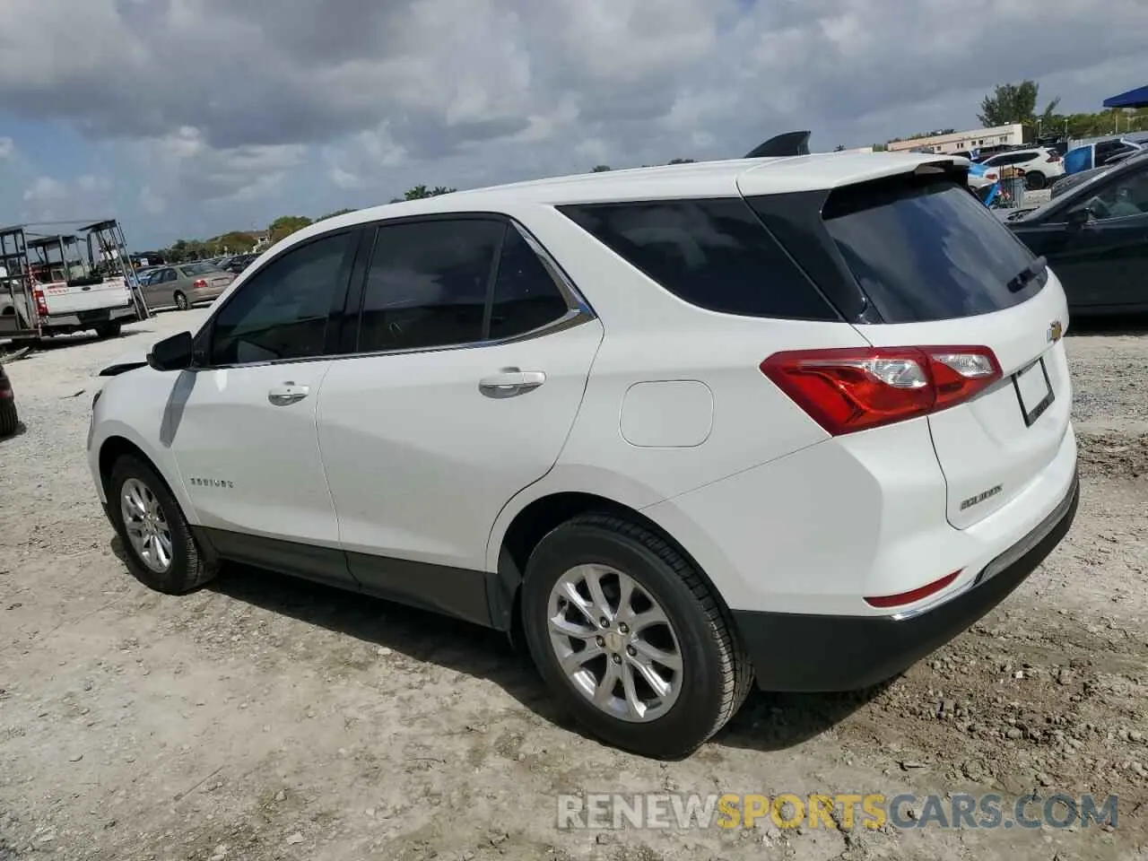 2 fotografías del automóvil dañado 2GNAXKEV7L6183805 CHEVROLET EQUINOX 2020