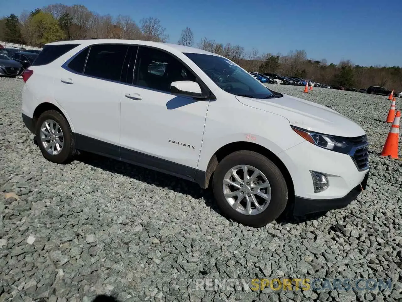 4 fotografías del automóvil dañado 2GNAXKEV7L6200747 CHEVROLET EQUINOX 2020