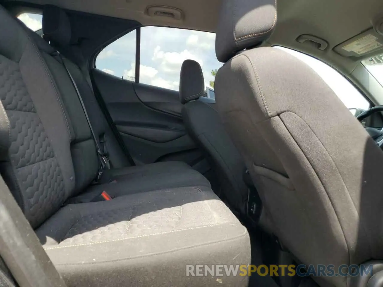 11 fotografías del automóvil dañado 2GNAXKEV7L6201705 CHEVROLET EQUINOX 2020