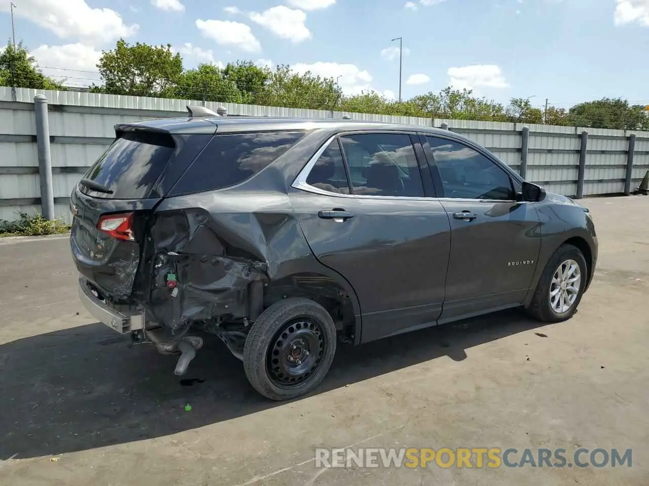 3 fotografías del automóvil dañado 2GNAXKEV7L6266263 CHEVROLET EQUINOX 2020
