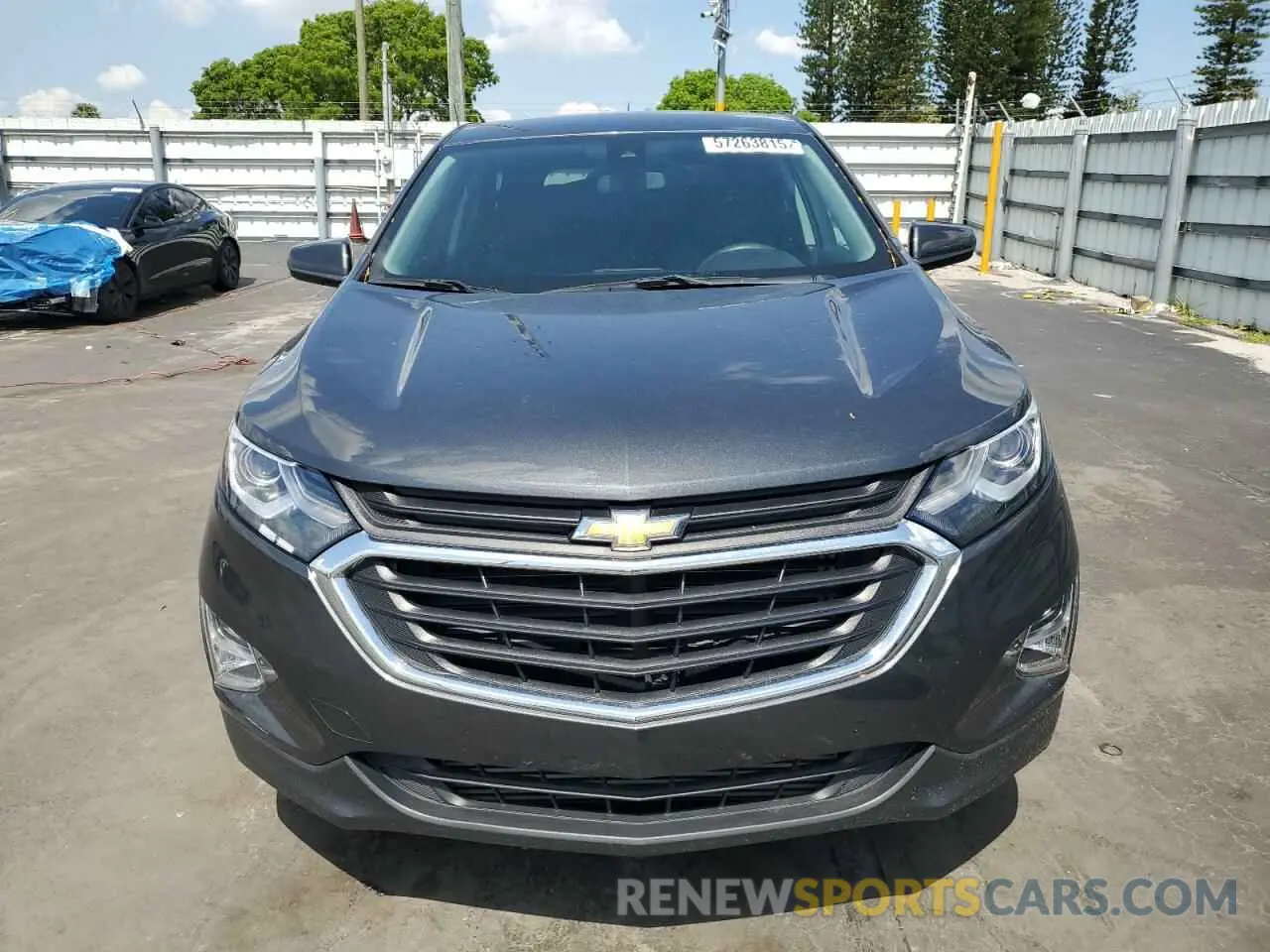 5 fotografías del automóvil dañado 2GNAXKEV7L6266263 CHEVROLET EQUINOX 2020