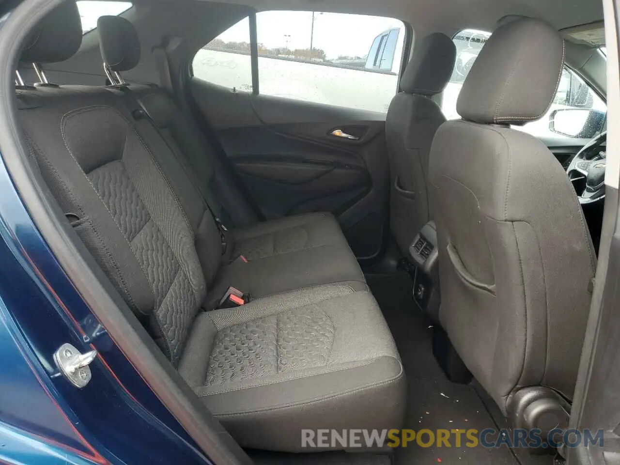 12 fotografías del automóvil dañado 2GNAXKEV8L6160663 CHEVROLET EQUINOX 2020