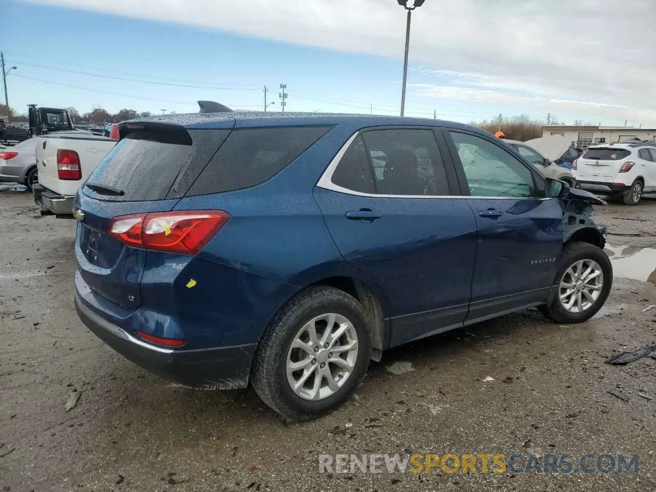3 fotografías del automóvil dañado 2GNAXKEV8L6160663 CHEVROLET EQUINOX 2020