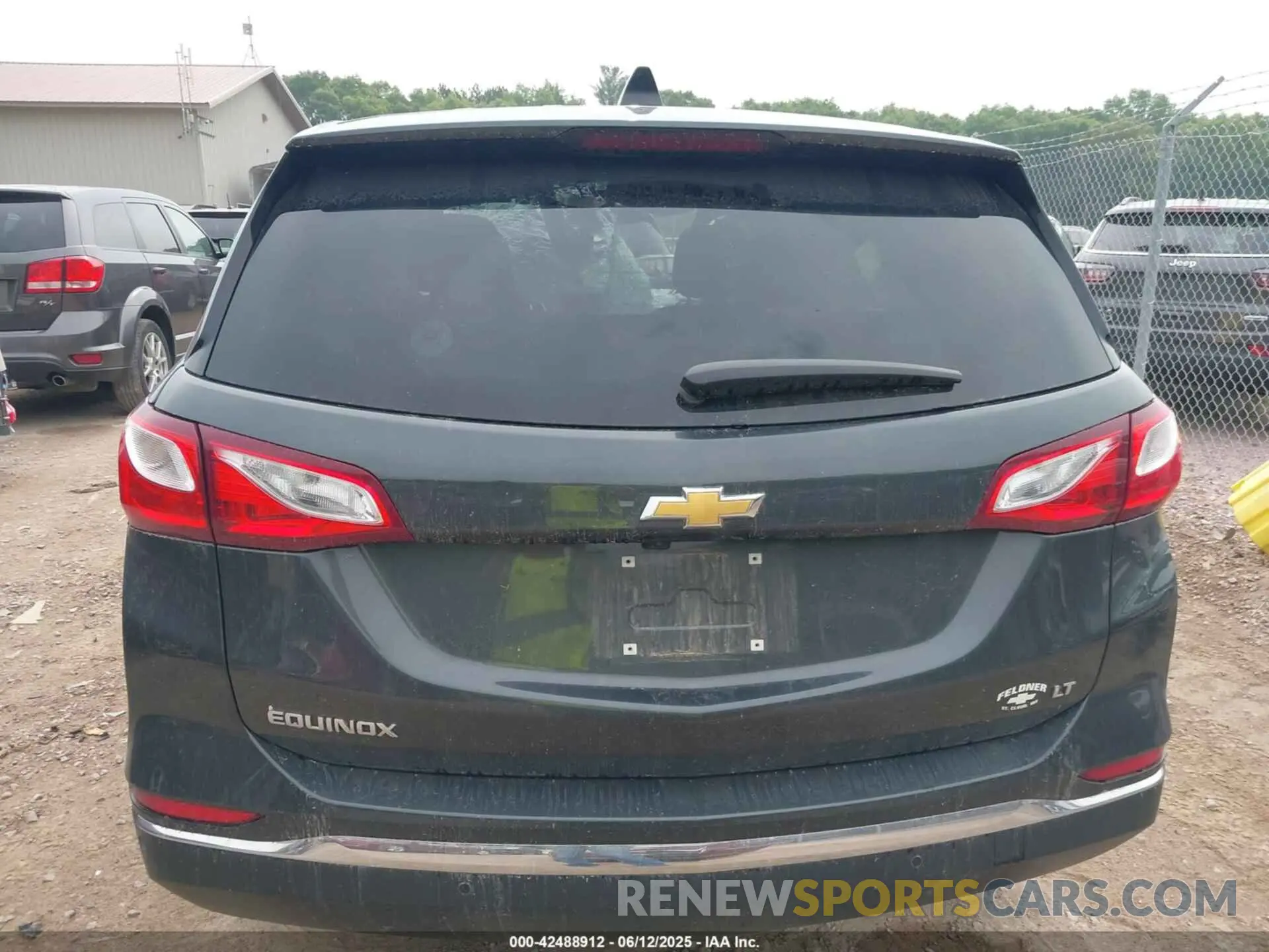 16 fotografías del automóvil dañado 2GNAXKEV8L6169072 CHEVROLET EQUINOX 2020