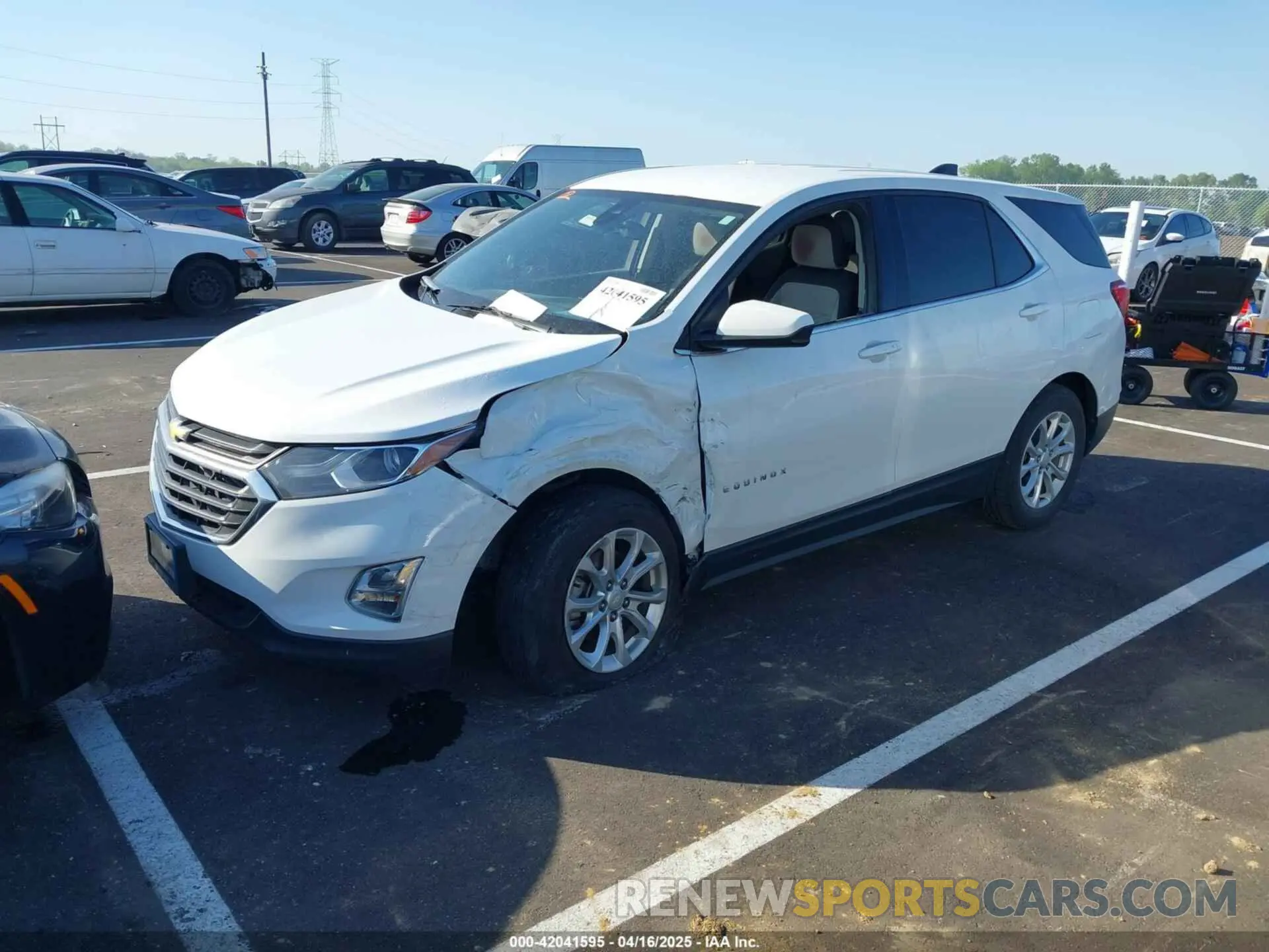2 fotografías del automóvil dañado 2GNAXKEV8L6171095 CHEVROLET EQUINOX 2020