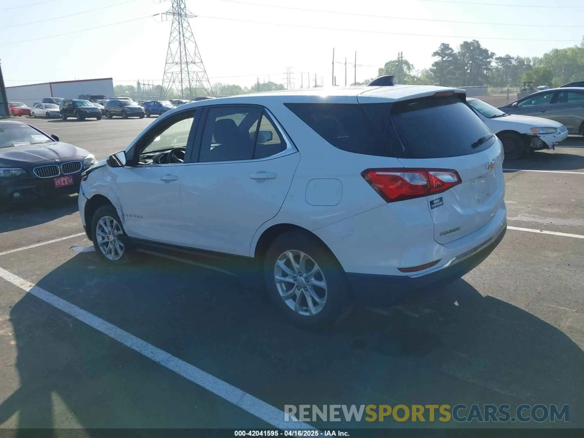 3 fotografías del automóvil dañado 2GNAXKEV8L6171095 CHEVROLET EQUINOX 2020