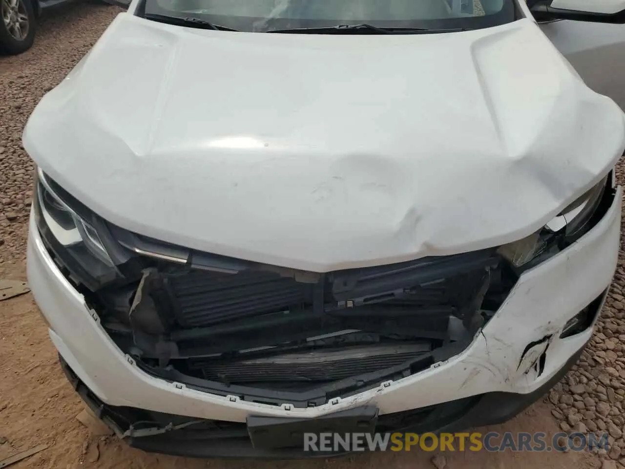 12 fotografías del automóvil dañado 2GNAXKEV8L6237919 CHEVROLET EQUINOX 2020