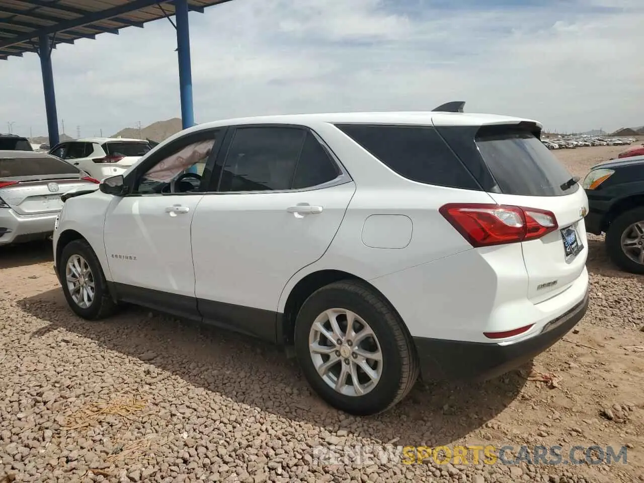 2 fotografías del automóvil dañado 2GNAXKEV8L6237919 CHEVROLET EQUINOX 2020