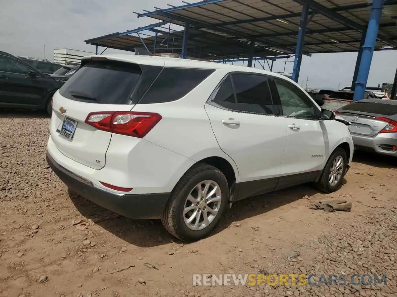 3 fotografías del automóvil dañado 2GNAXKEV8L6237919 CHEVROLET EQUINOX 2020