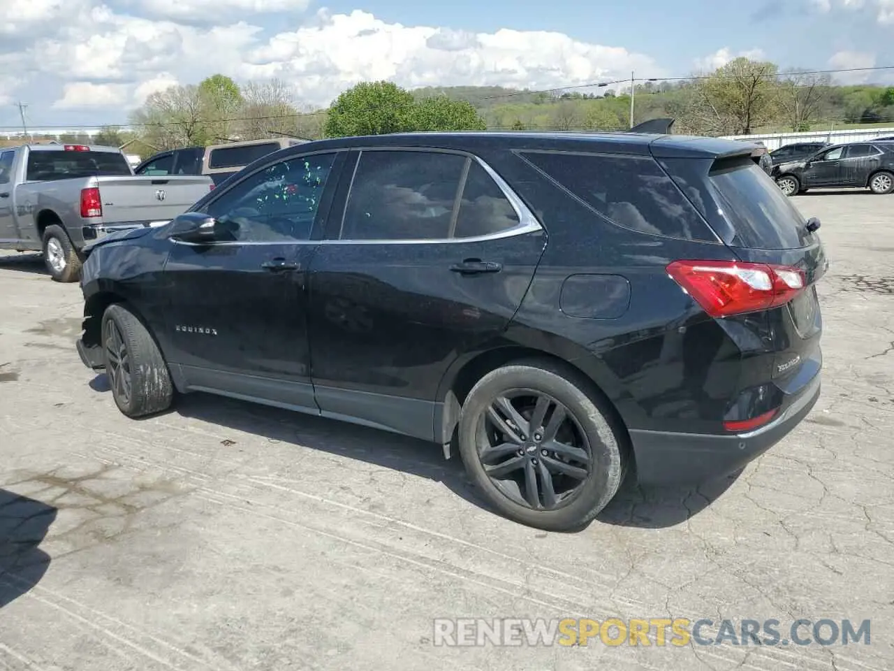 2 fotografías del automóvil dañado 2GNAXKEV9L6110872 CHEVROLET EQUINOX 2020