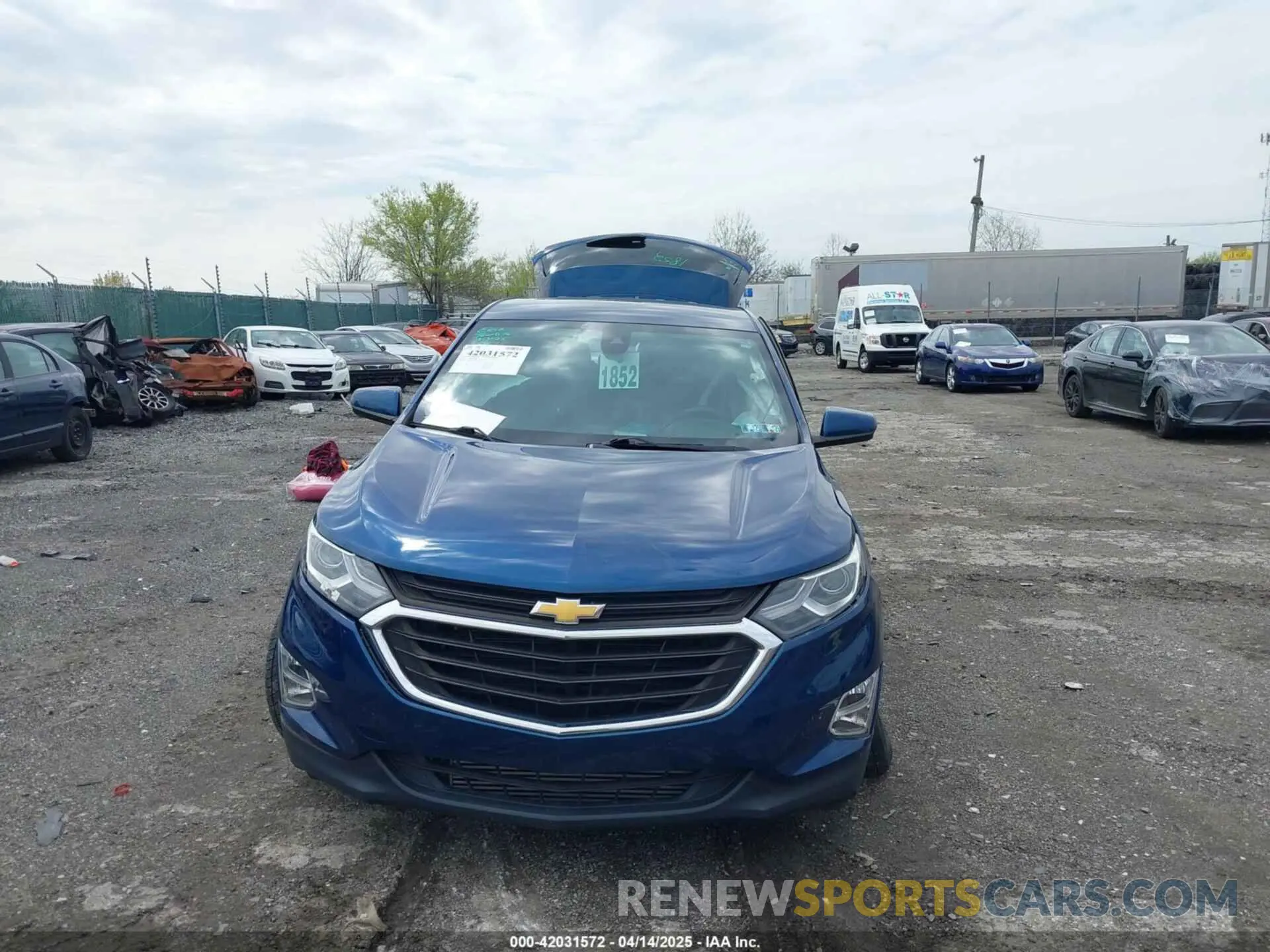 12 fotografías del automóvil dañado 2GNAXKEV9L6160204 CHEVROLET EQUINOX 2020