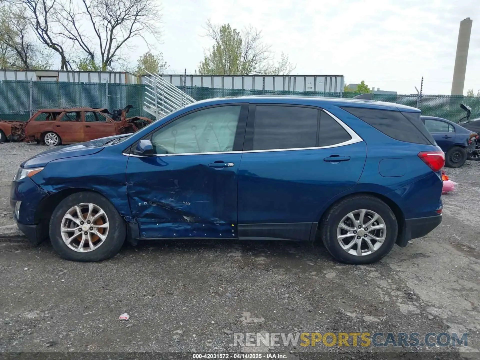 14 fotografías del automóvil dañado 2GNAXKEV9L6160204 CHEVROLET EQUINOX 2020