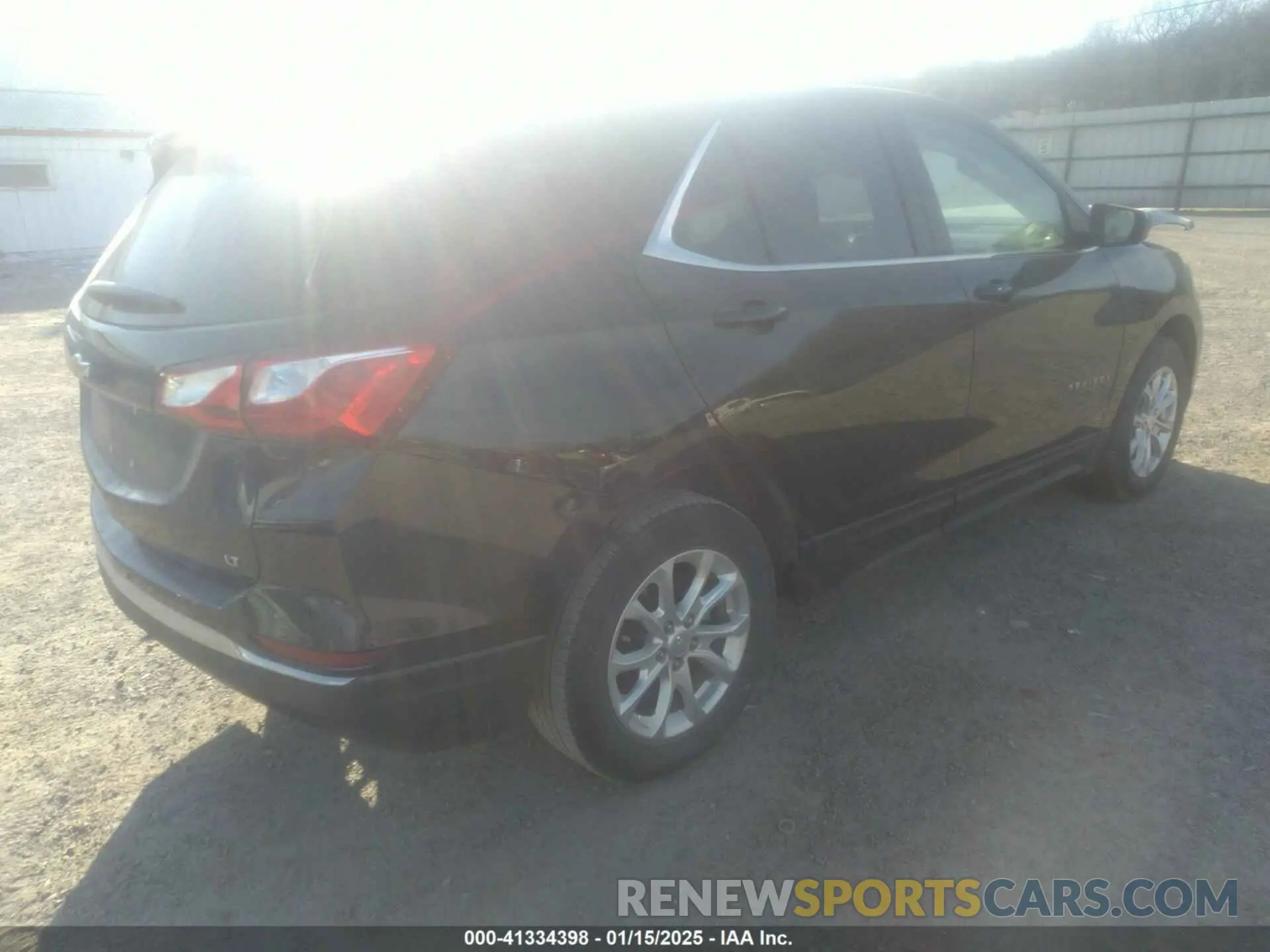 4 fotografías del automóvil dañado 2GNAXKEVXL6245715 CHEVROLET EQUINOX 2020