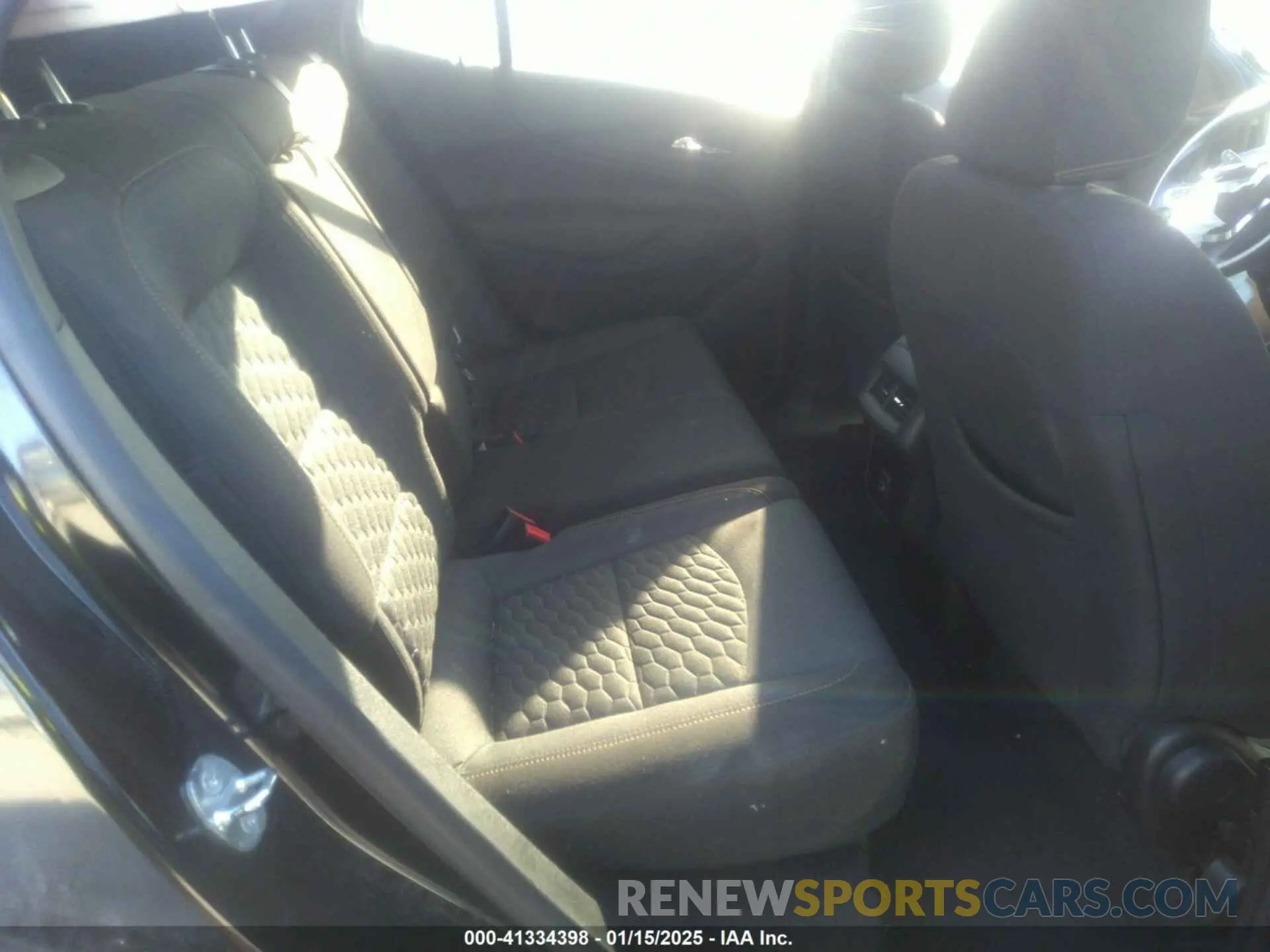 8 fotografías del automóvil dañado 2GNAXKEVXL6245715 CHEVROLET EQUINOX 2020