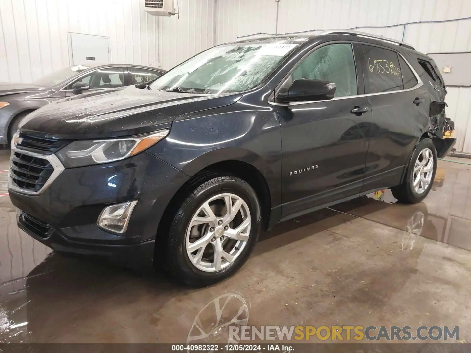 2 fotografías del automóvil dañado 2GNAXLEX1L6206969 CHEVROLET EQUINOX 2020