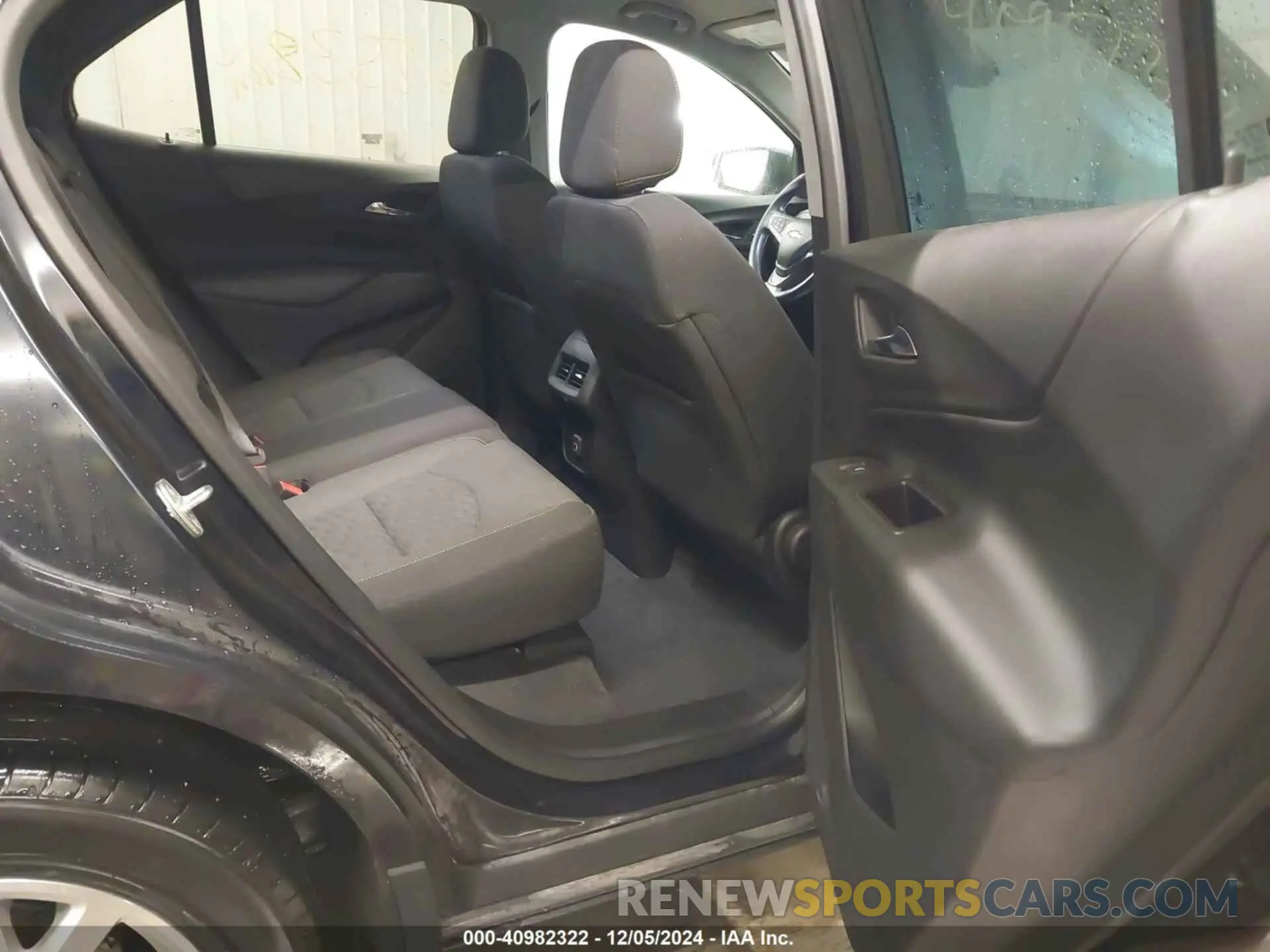 8 fotografías del automóvil dañado 2GNAXLEX1L6206969 CHEVROLET EQUINOX 2020