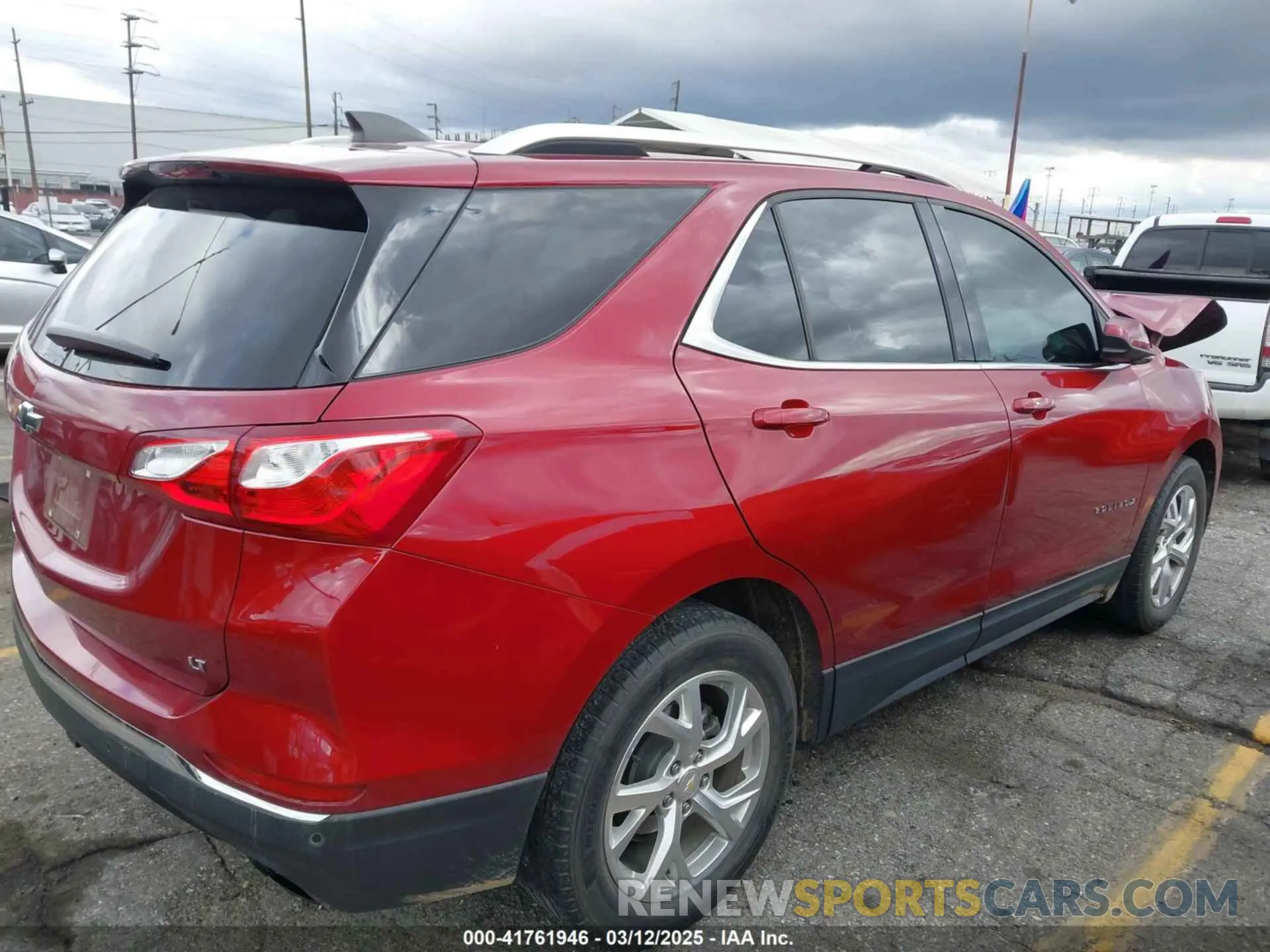 13 fotografías del automóvil dañado 2GNAXLEX7L6276783 CHEVROLET EQUINOX 2020