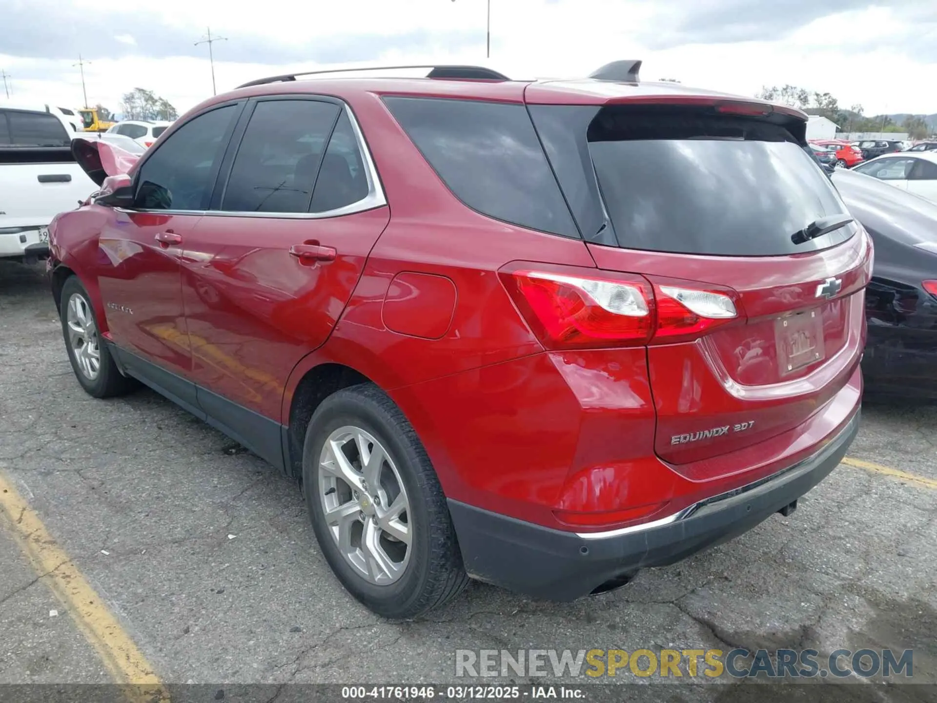 3 fotografías del automóvil dañado 2GNAXLEX7L6276783 CHEVROLET EQUINOX 2020