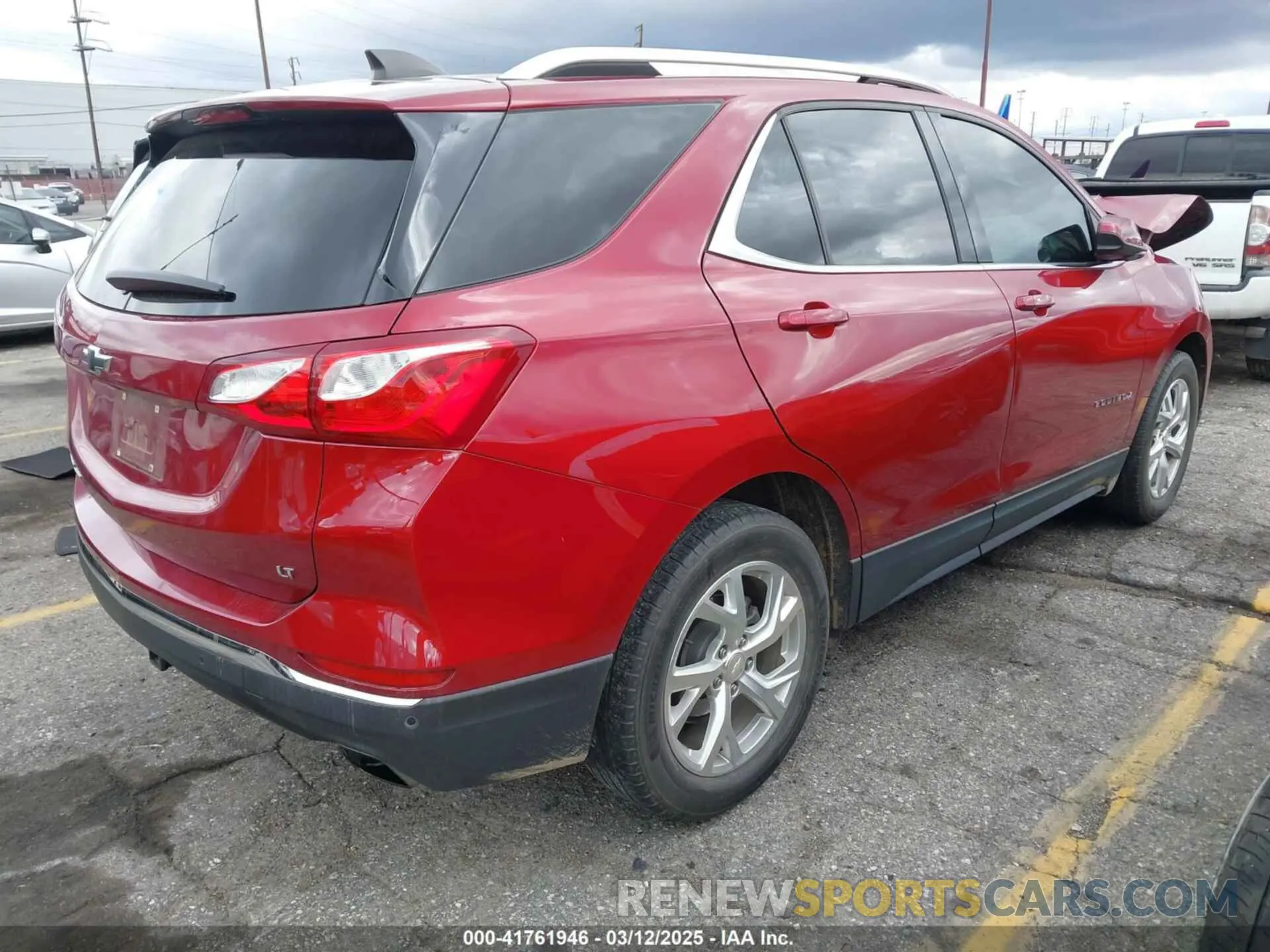4 fotografías del automóvil dañado 2GNAXLEX7L6276783 CHEVROLET EQUINOX 2020