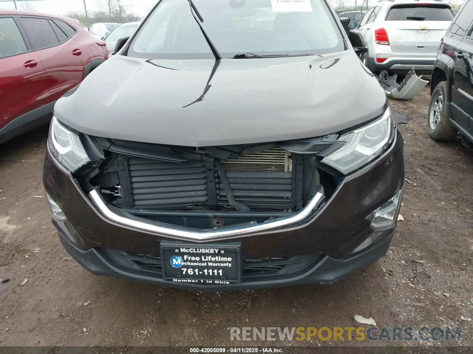 11 fotografías del automóvil dañado 2GNAXLEX8L6225065 CHEVROLET EQUINOX 2020