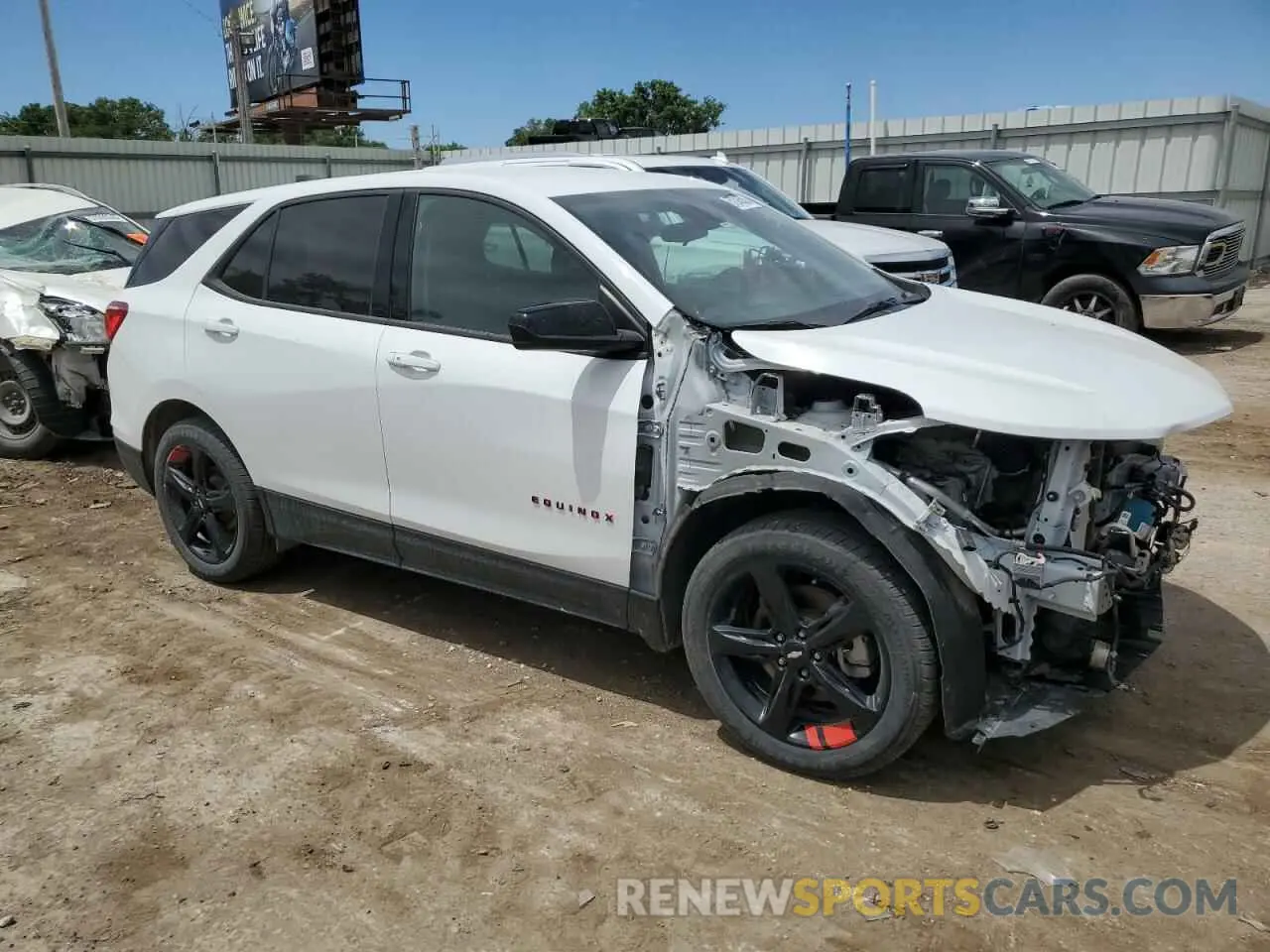 4 fotografías del automóvil dañado 2GNAXLEX9L6128893 CHEVROLET EQUINOX 2020