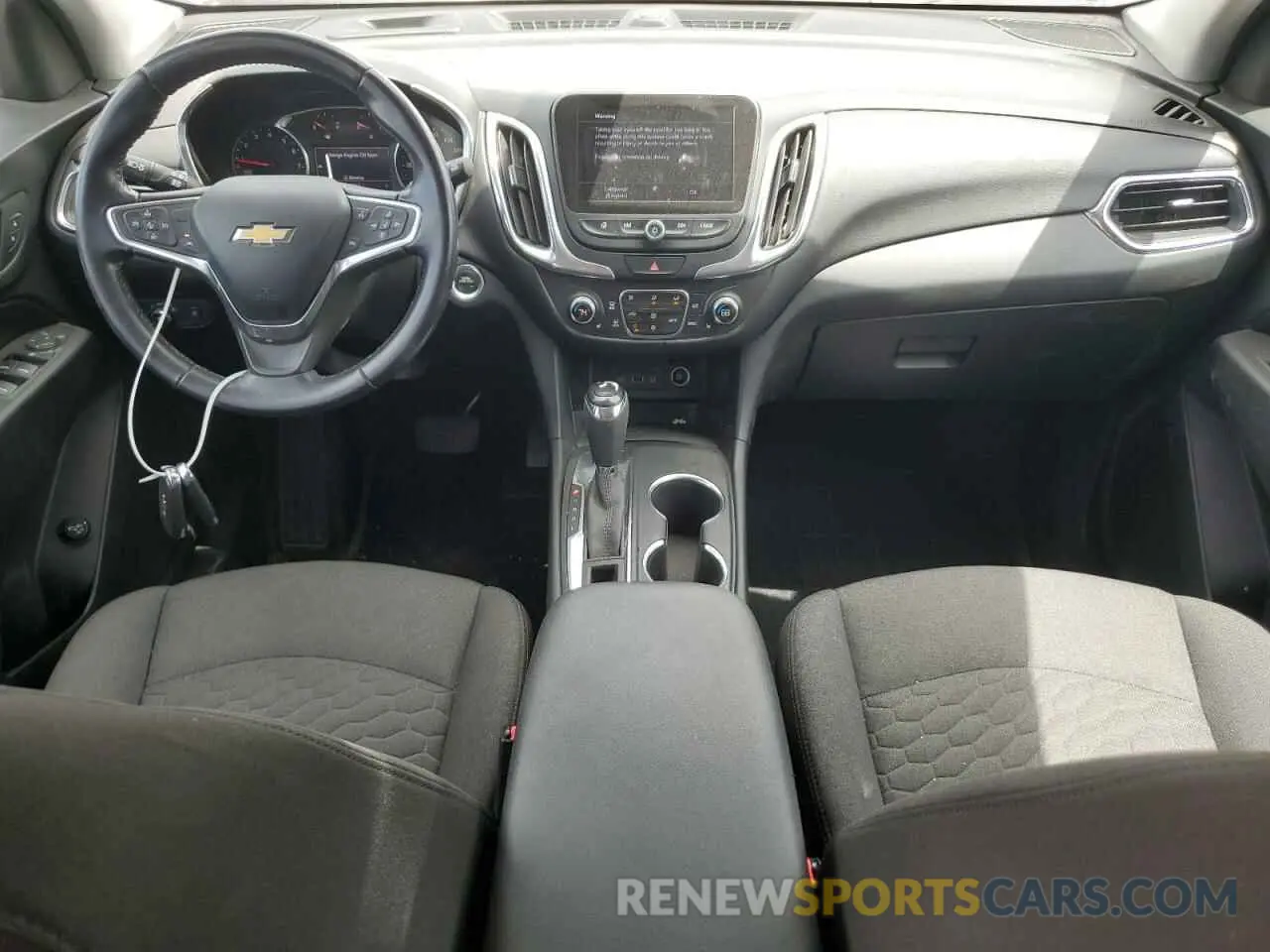 8 fotografías del automóvil dañado 2GNAXLEX9L6128893 CHEVROLET EQUINOX 2020