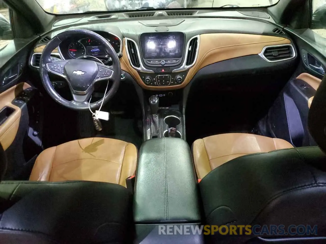 8 fotografías del automóvil dañado 2GNAXNEV2L6164550 CHEVROLET EQUINOX 2020