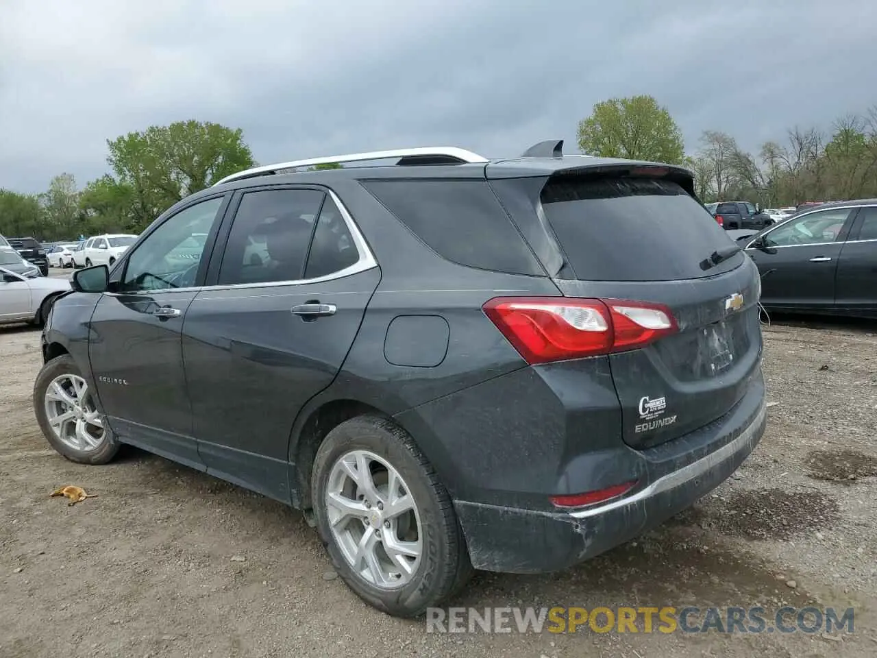 2 fotografías del automóvil dañado 2GNAXNEV4L6169880 CHEVROLET EQUINOX 2020