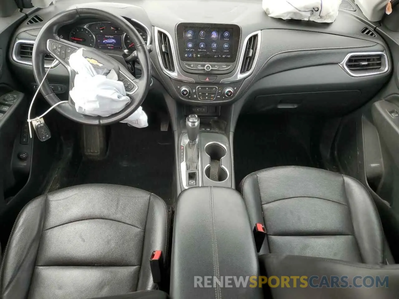 8 fotografías del automóvil dañado 2GNAXNEV4L6169880 CHEVROLET EQUINOX 2020