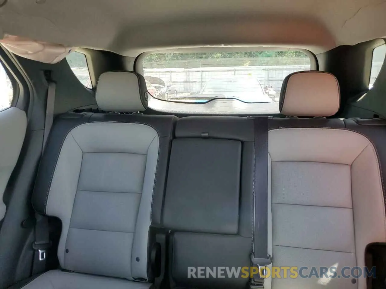 10 fotografías del automóvil dañado 2GNAXNEV4L6273835 CHEVROLET EQUINOX 2020