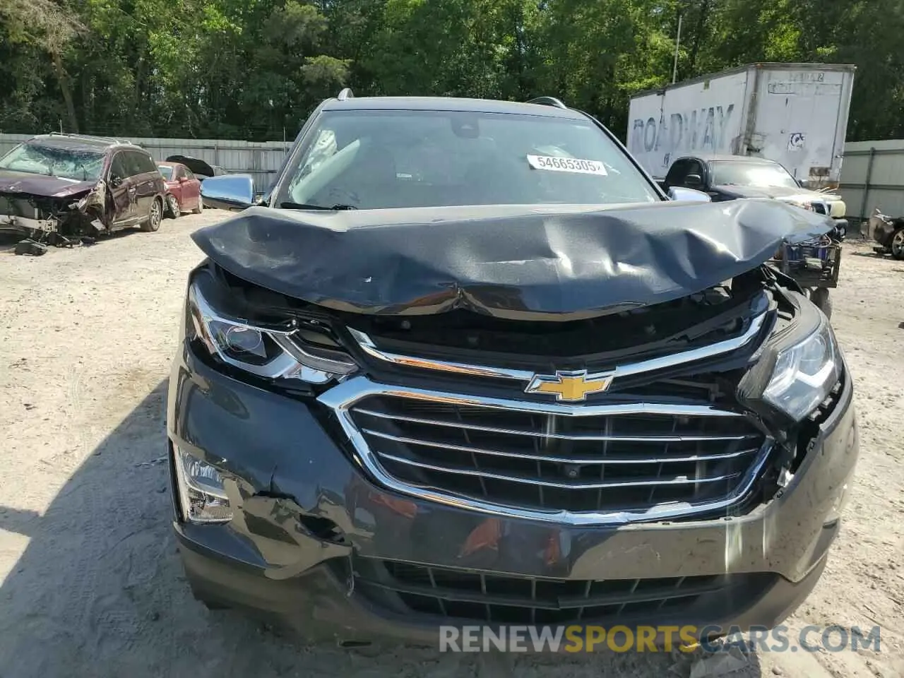 5 fotografías del automóvil dañado 2GNAXNEV4L6273835 CHEVROLET EQUINOX 2020