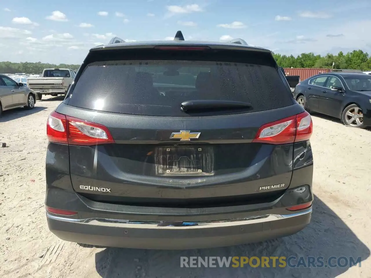6 fotografías del automóvil dañado 2GNAXNEV4L6273835 CHEVROLET EQUINOX 2020