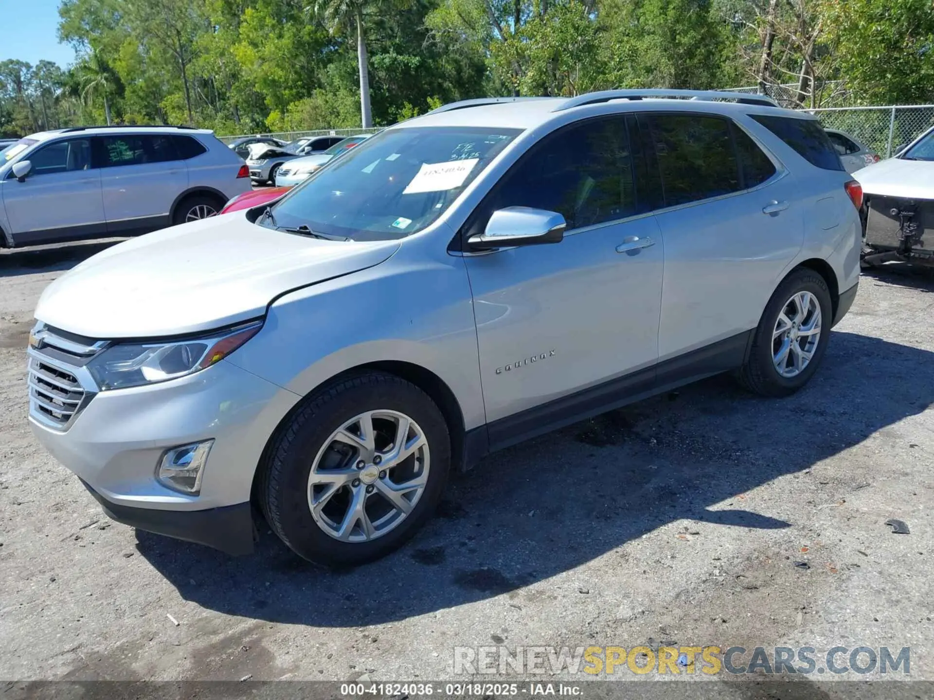 2 fotografías del automóvil dañado 2GNAXNEV7L6134492 CHEVROLET EQUINOX 2020