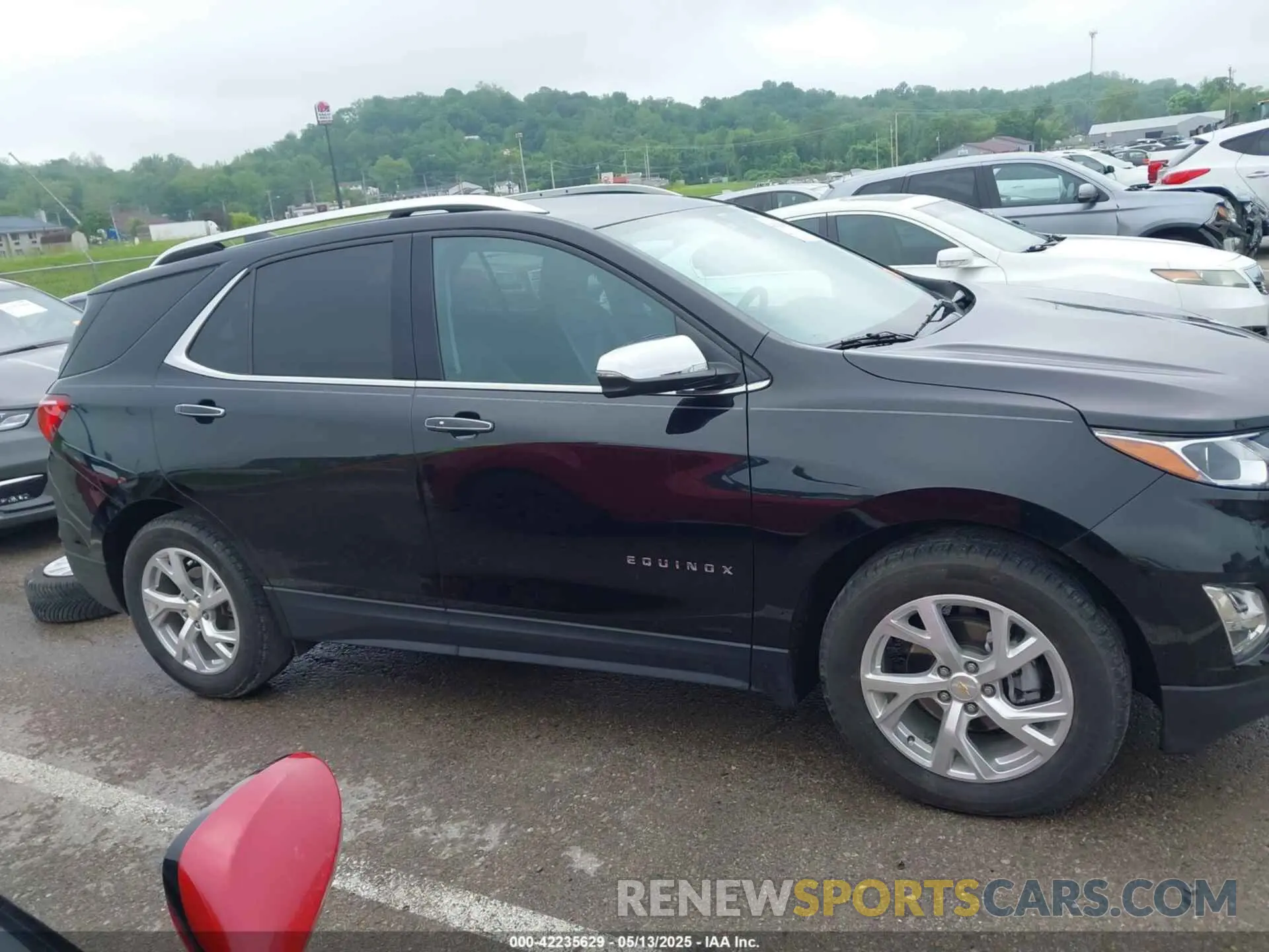 14 fotografías del automóvil dañado 2GNAXNEV9L6253225 CHEVROLET EQUINOX 2020